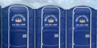 Best VIP or Luxury Restroom Trailers  in Pecan Plantation, TX